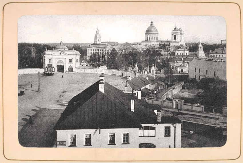 Троицкая Александро-Невская лавра, Центральный район (Санкт-Петербург, г. Санкт-Петербург). архивная фотография, Фото нач. ХХ века. Альбом «Александро-Невская Лавра» http://andcvet.narod.ru/ANL/sam.html