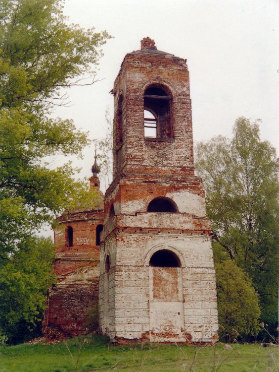 Церковь Николая Чудотворца в Житенине, Большая Дубна (Орехово-Зуевский городской округ, Московская область). фасады