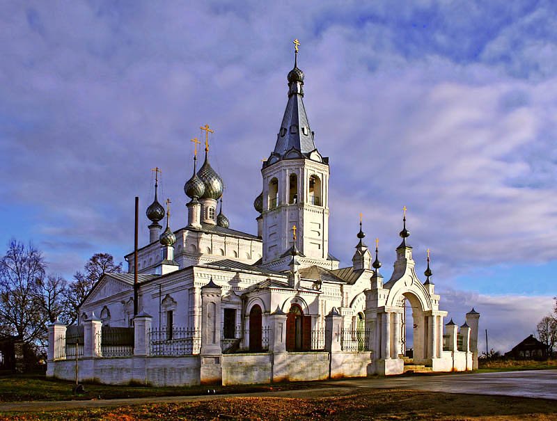 Годеново. Церковь Иоанна Златоуста. фасады