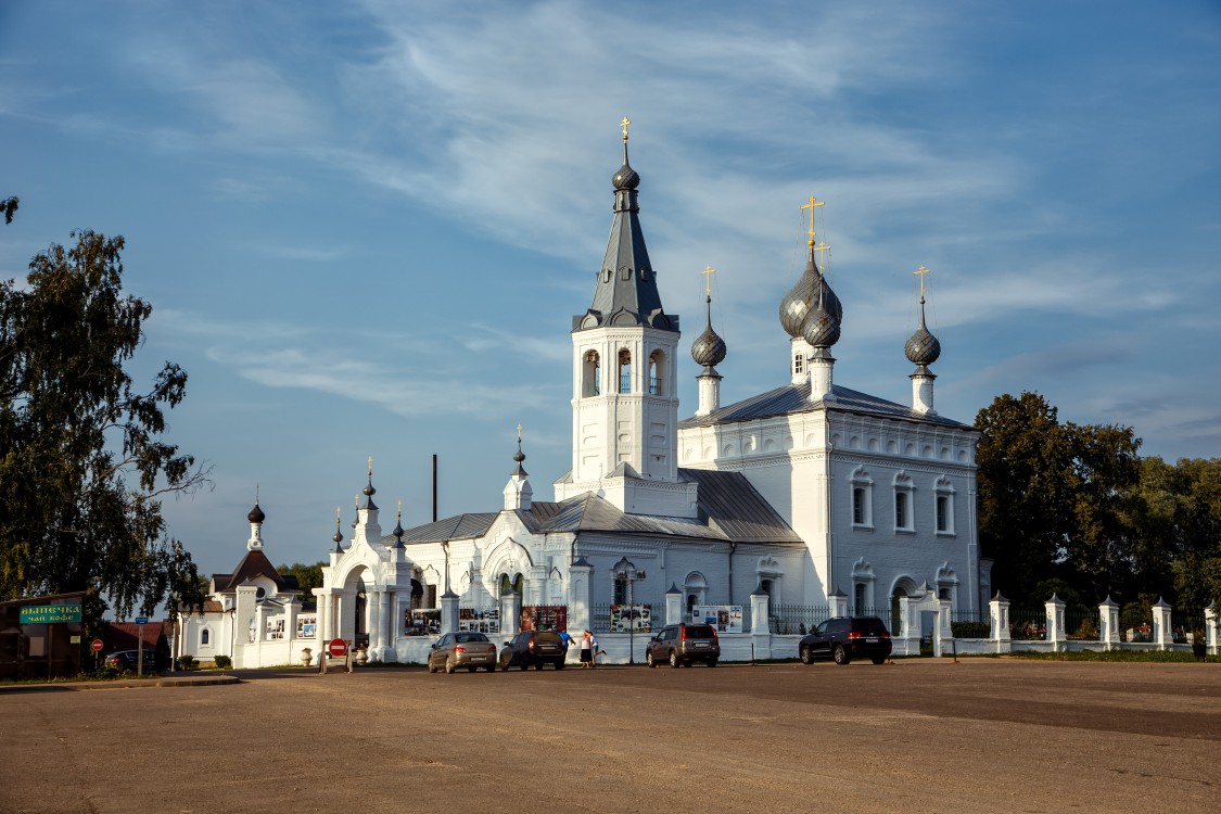 Годеново. Церковь Иоанна Златоуста. фасады