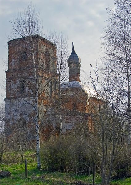 Захарьино. Церковь Воскресения Христова. фасады