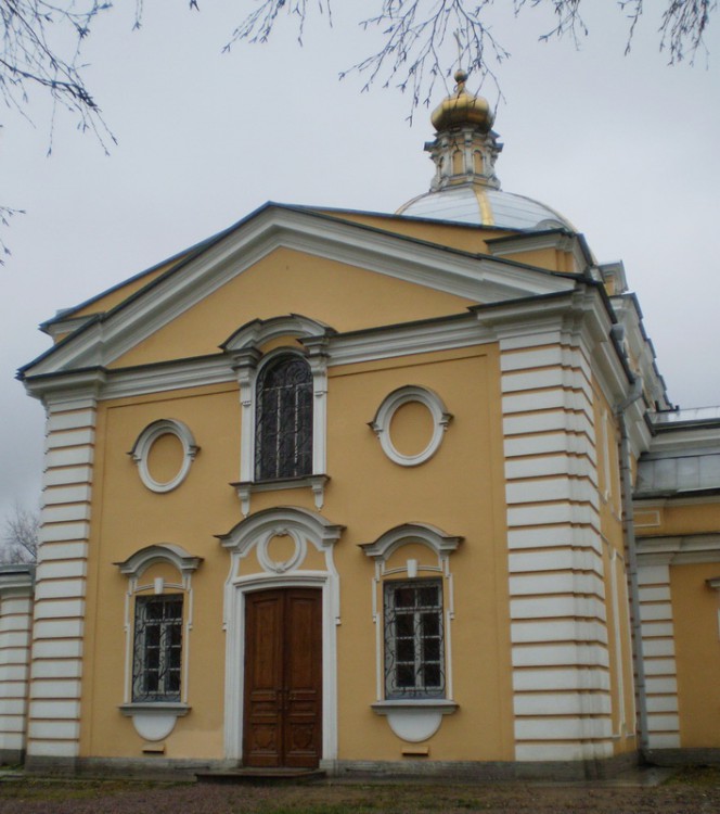 Церковь Троицы Живоначальной в Красном Селе, Красносельский район (Санкт-Петербург, г. Санкт-Петербург). фасады, Северный фасад