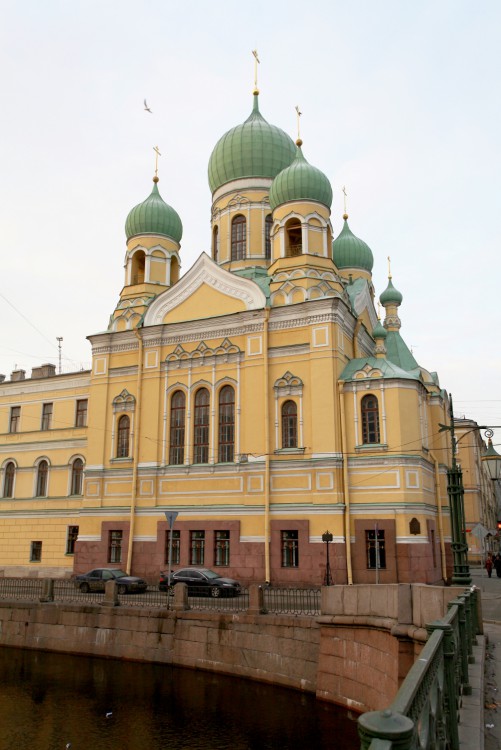 Адмиралтейский район. Церковь Исидора Юрьевского и Николая Чудотворца. фасады