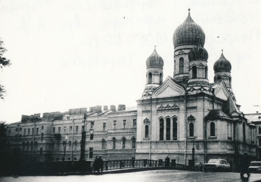 Адмиралтейский район. Церковь Исидора Юрьевского и Николая Чудотворца. фасады