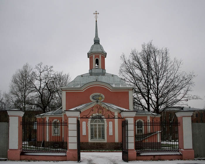 Красногвардейский район. Церковь Петра и Павла при Северо-Западном государственном медицинском университете им. И.И. Мечникова. фасады, Вид с юга - со стороны Екатерининского проспекта