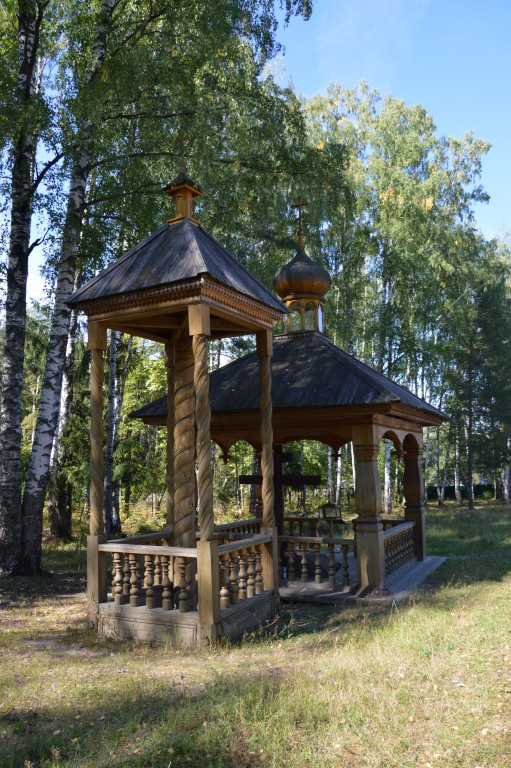 Успенская пустынь, Саров (Саров, город, Нижегородская область). дополнительная информация, Камень где молился Серафим Саровский близ дальней пустыньке