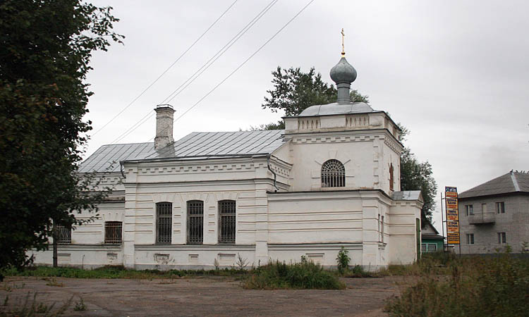 Вышний Волочёк. Церковь Николая Чудотворца и Александра Невского. фасады