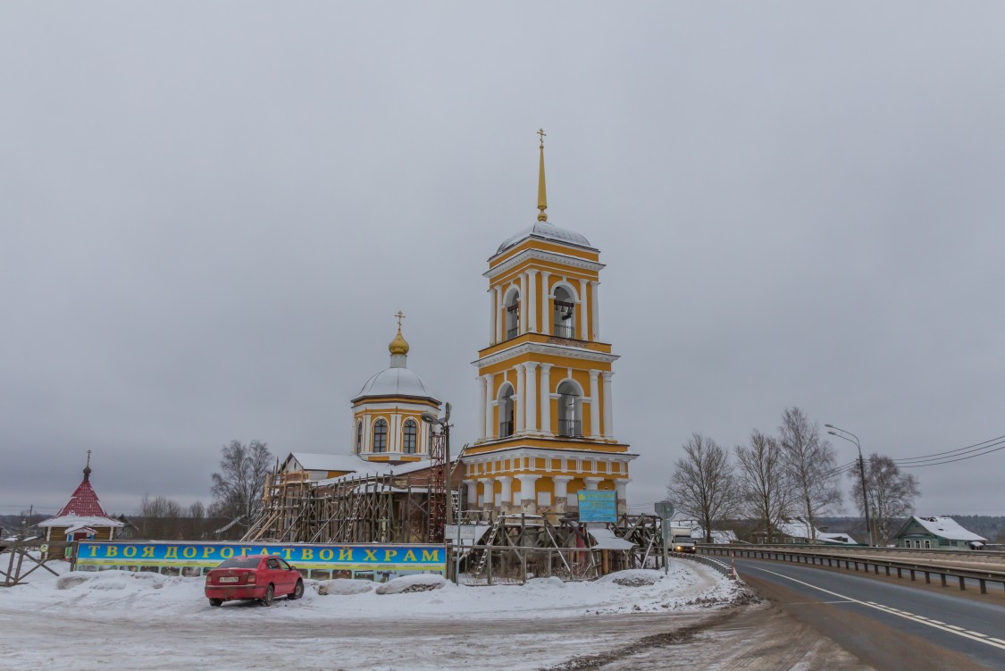 Церковь Михаила Архангела, Хотилово (Бологовский район, Тверская область). фасады