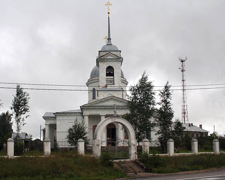 Церковь Спаса Преображения, Куженкино (Бологовский район, Тверская область). общий вид в ландшафте