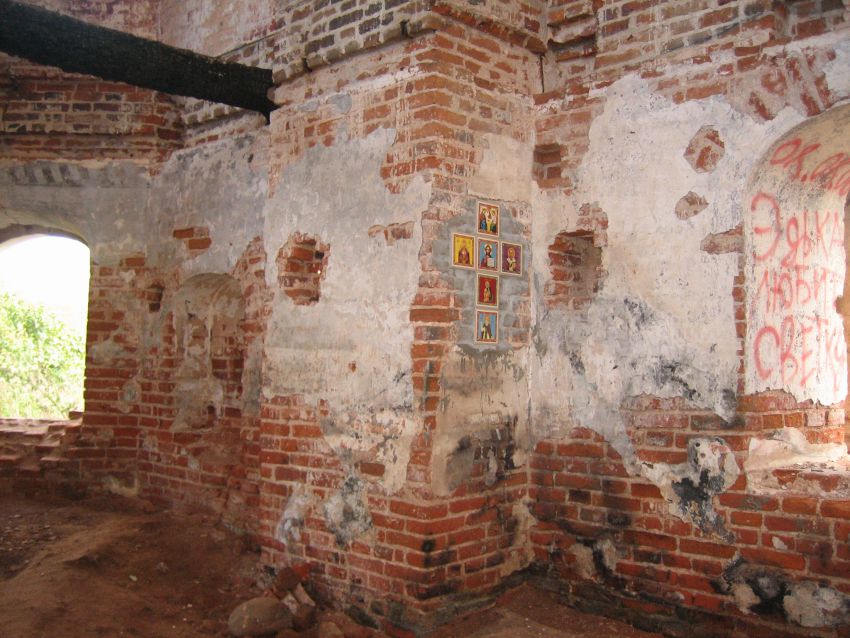 Церковь Николая Чудотворца, Голенищево (Локнянский район, Псковская область). интерьер и убранство
