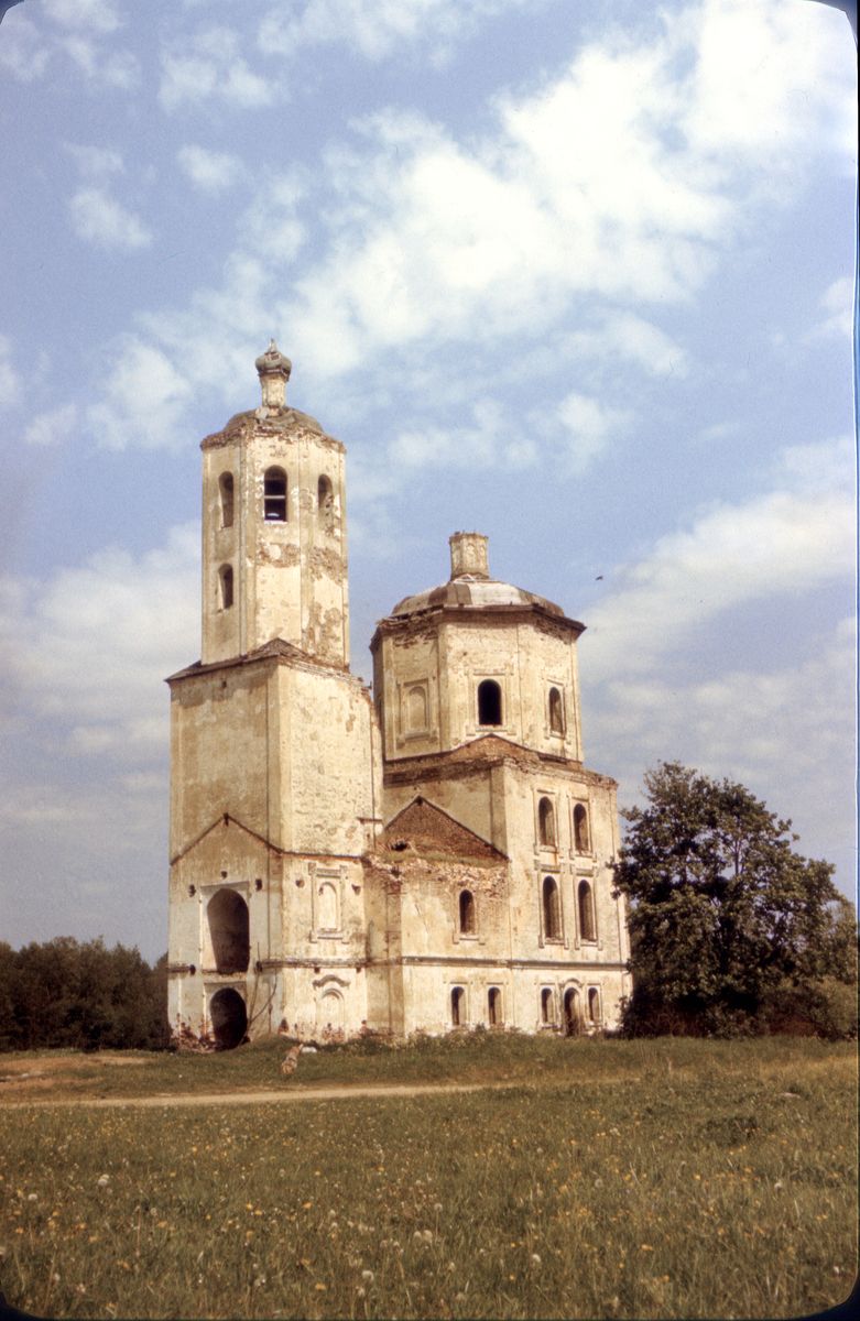 фасады. Церковь Николая Чудотворца, Голенищево (Локнянский район, Псковская область)