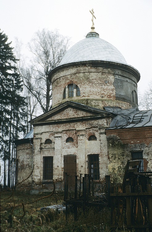Церковь Николая Чудотворца на Холмах, Новосёлки (Наро-Фоминский городской округ, Московская область). фасады