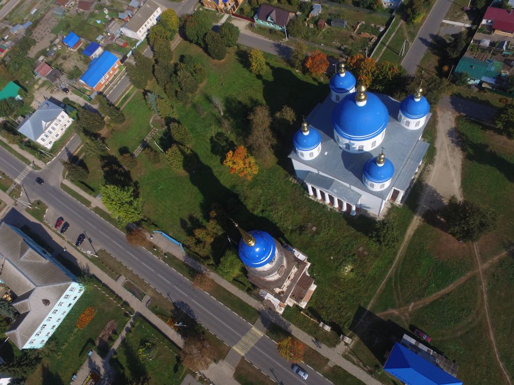 Мещовск. Собор Благовещения Пресвятой Богородицы. общий вид в ландшафте