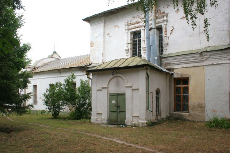 Церковь Благовещения Пресвятой Богородицы, Мещовск (Мещовский район, Калужская область). архитектурные детали, Вид с севера