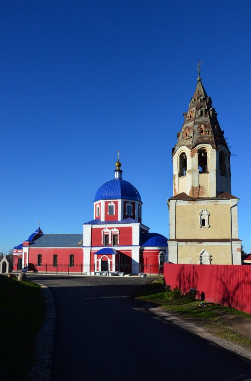 Мещовск. Церковь Благовещения Пресвятой Богородицы. фасады