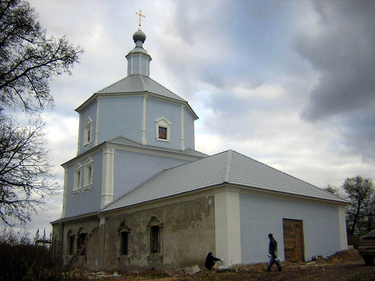 Церковь Успения Пресвятой Богородицы, Серебряно (Мещовский район, Калужская область). фасады