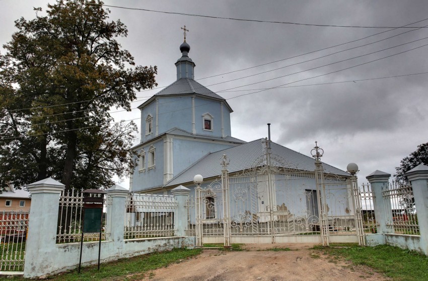 Церковь Успения Пресвятой Богородицы, Серебряно (Мещовский район, Калужская область). фасады