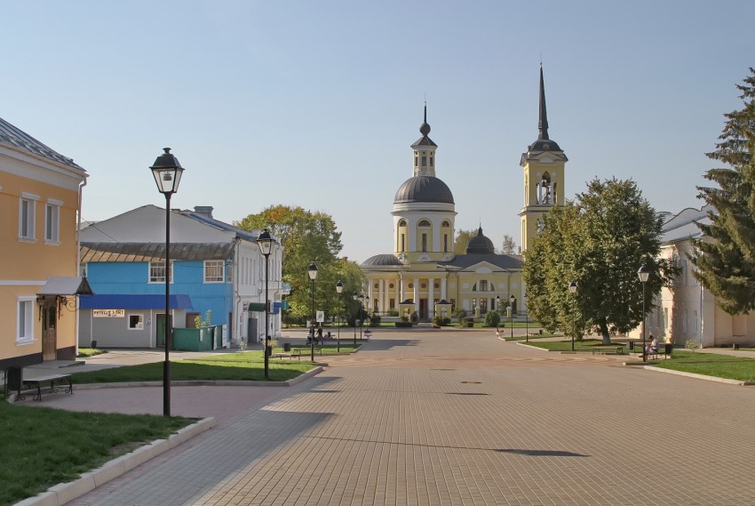 Собор Николая Чудотворца, Мосальск (Мосальский район, Калужская область). общий вид в ландшафте