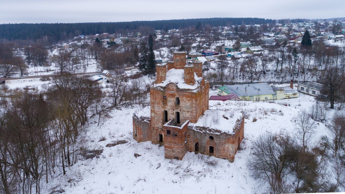 Мосальск. Церковь Параскевы Пятницы. общий вид в ландшафте