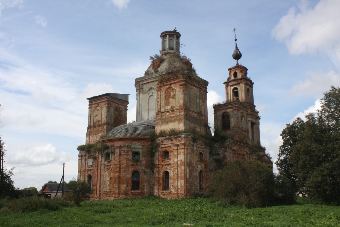 Церковь Рождества Христова, Щелканово (Юхновский район, Калужская область). фасады