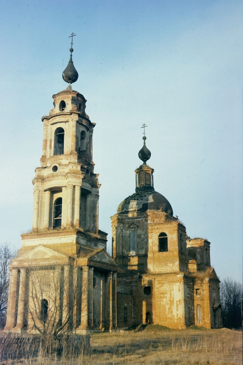 Церковь Рождества Христова, Щелканово (Юхновский район, Калужская область). фасады