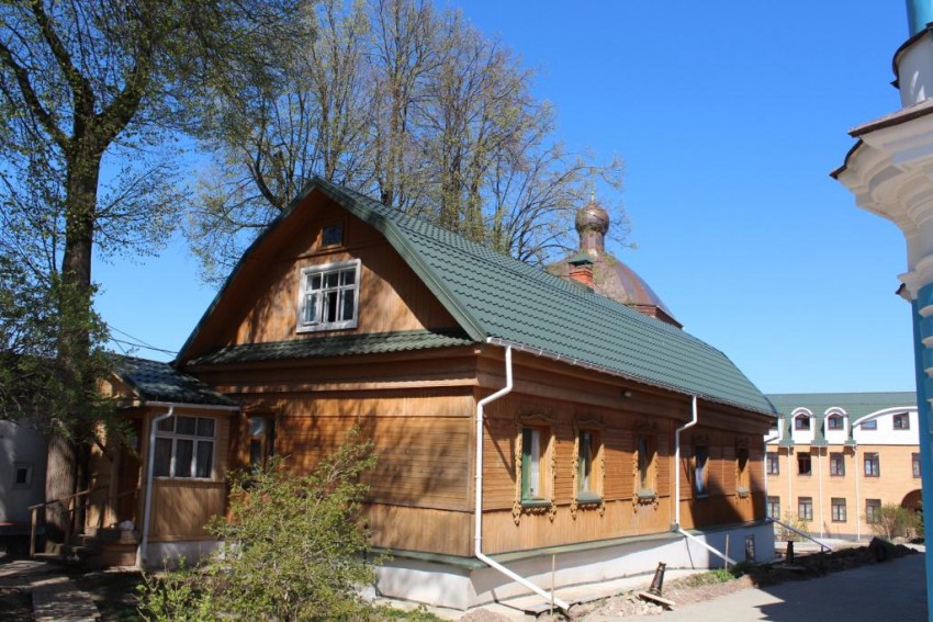 Богородицерождественская девичья пустынь, Барятино (Дзержинский район, Калужская область). дополнительная информация, Хозяйственная постройка
