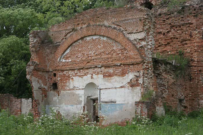 Церковь Николая Чудотворца, Авчурино (Ферзиковский район, Калужская область). архитектурные детали