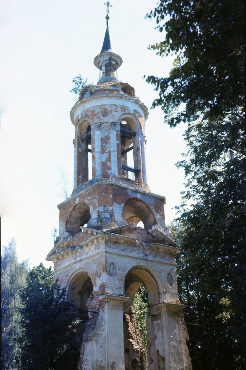 Колокольня церкви Покрова Пресвятой Богородицы, Кольцово (Ферзиковский район, Калужская область). фасады