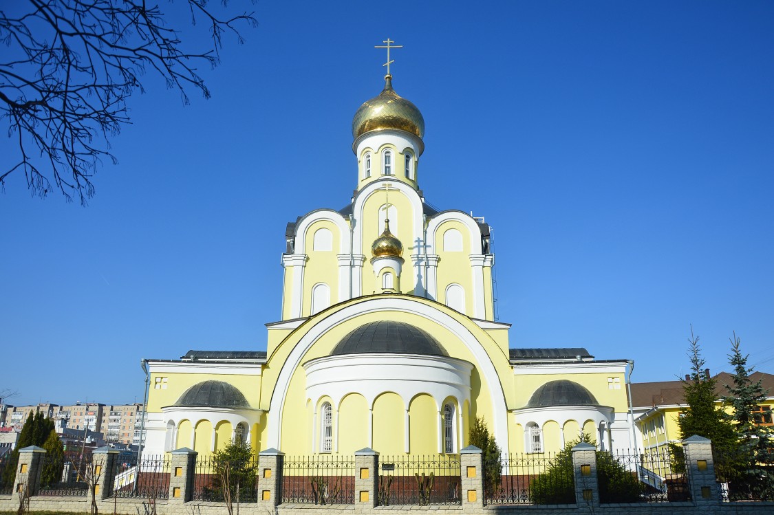 Обнинск. Церковь Рождества Христова. художественные фотографии