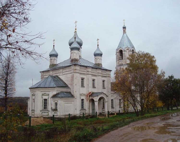 Тарутино. Церковь Николая Чудотворца. фасады