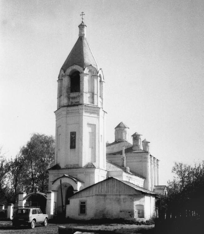 Тарутино. Церковь Николая Чудотворца. фасады
