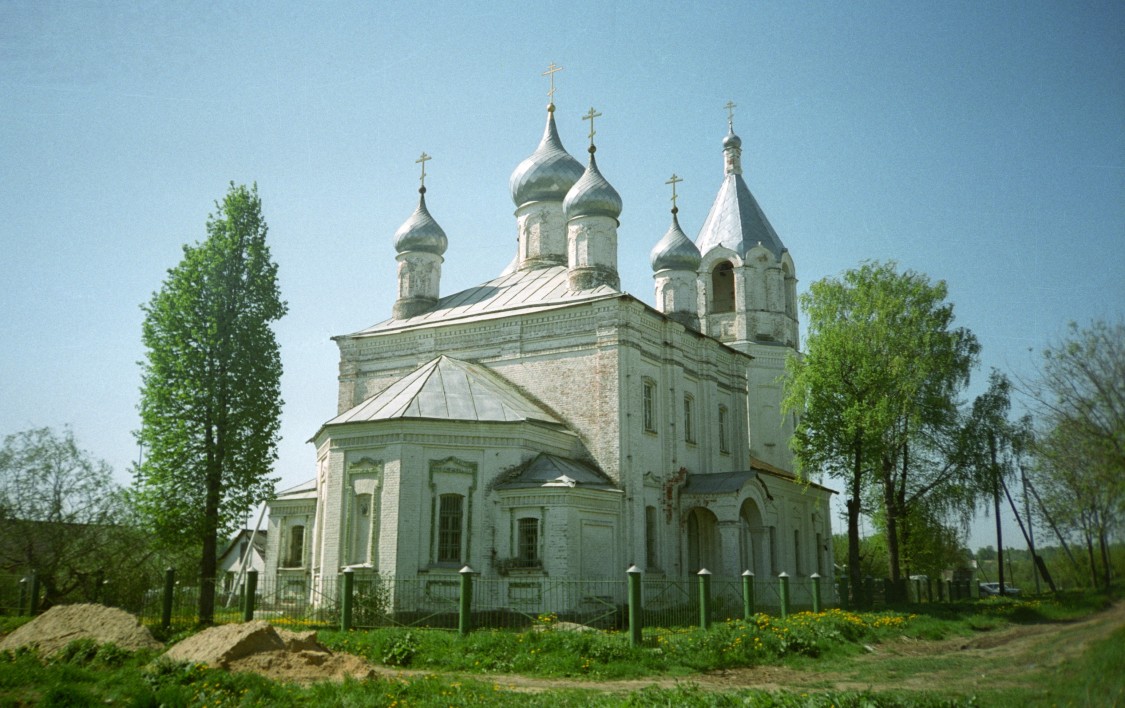 Церковь Николая Чудотворца, Тарутино (Жуковский район, Калужская область). фасады