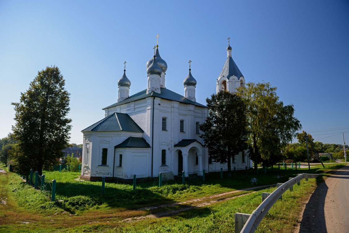 Церковь Николая Чудотворца, Тарутино (Жуковский район, Калужская область). фасады, Тарутино. Церковь Николая Чудотворца. Никольская церковь