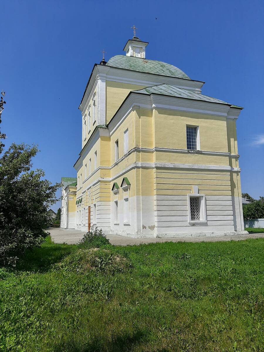 Церковь Петра и Павла, Севск (Севский район, Брянская область). фасады