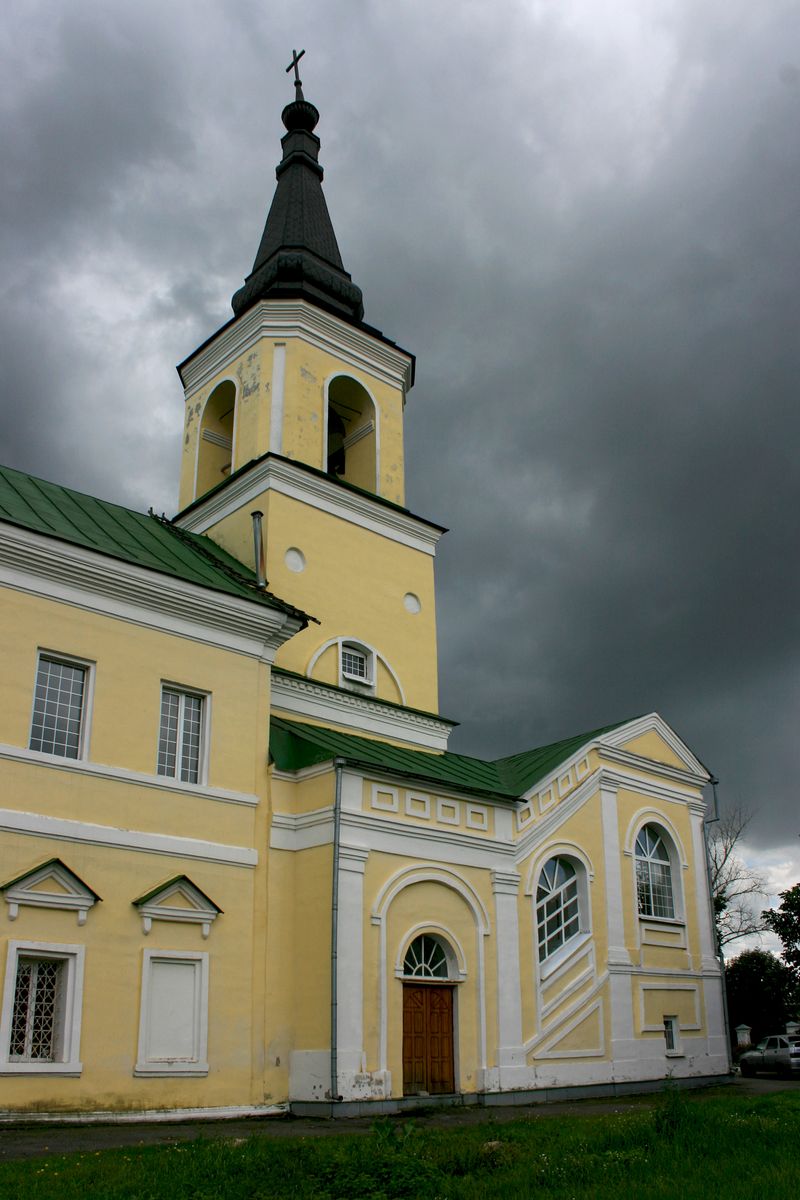 Церковь Петра и Павла, Севск (Севский район, Брянская область). архитектурные детали