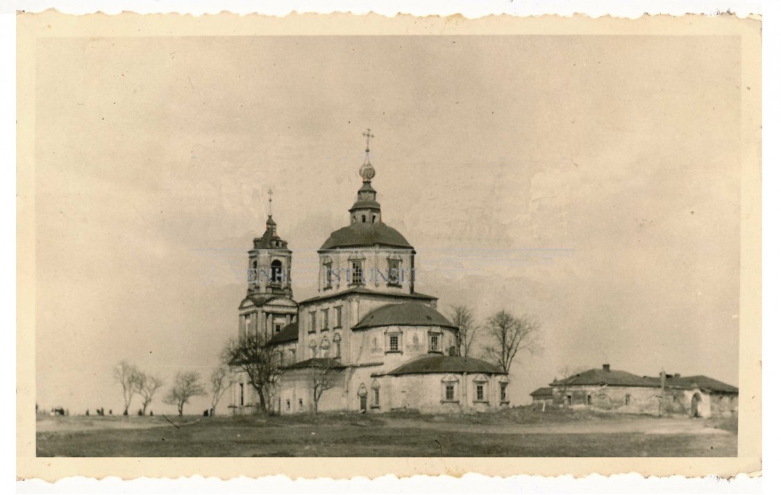 Карачевский Воскресенский мужской монастырь. Церковь  Воскресения Словущего, Бережок (Карачевский район, Брянская область). архивная фотография, Фото 1942 г. с аукциона e-bay.de