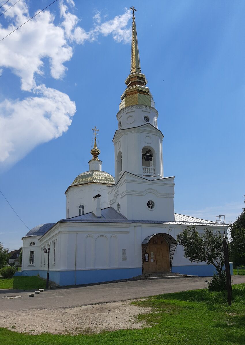 Собор Михаила Архангела, Карачев (Карачевский район, Брянская область). фасады