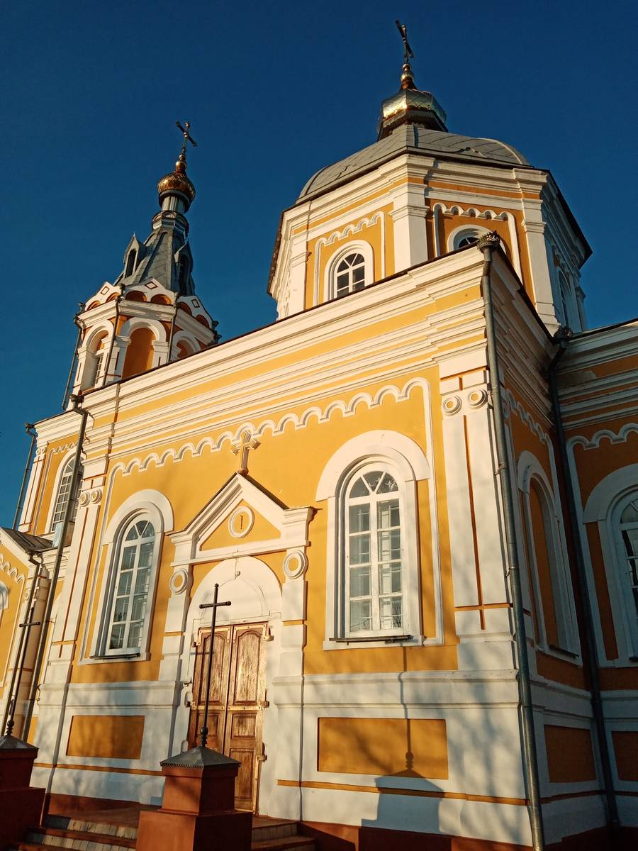 Южная сторона собора, архитектурные детали. Собор Чуда Архистратига Михаила, Новозыбков (Новозыбковский район и г. Новозыбков, Брянская область)