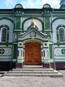 Церковь Троицы Живоначальной, Боковой вход в южной стене храма<br>, Новозыбков, Новозыбковский район и г. Новозыбков, Брянская область