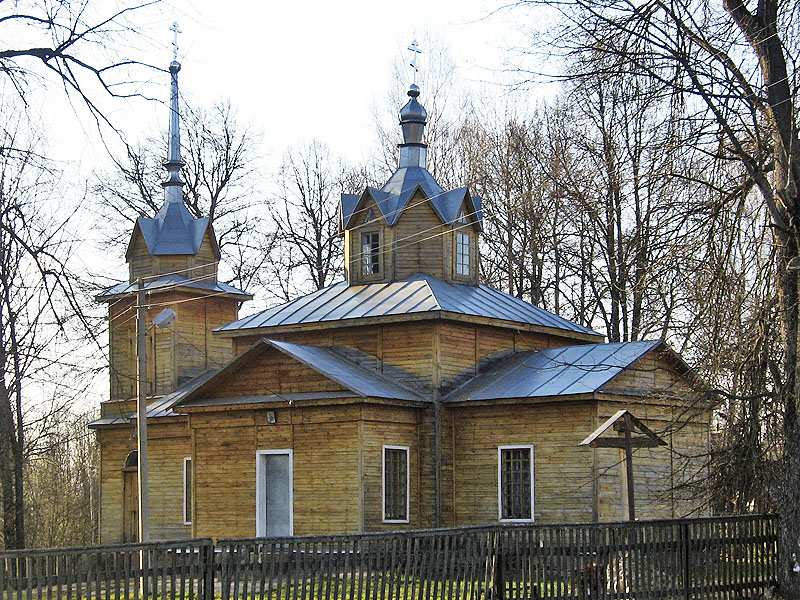 Церковь Всех Святых, Рассуха (Унечский район, Брянская область). фасады