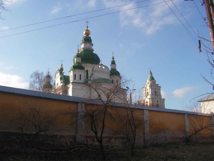 Чернигов. Троице-Ильинский монастырь. фасады