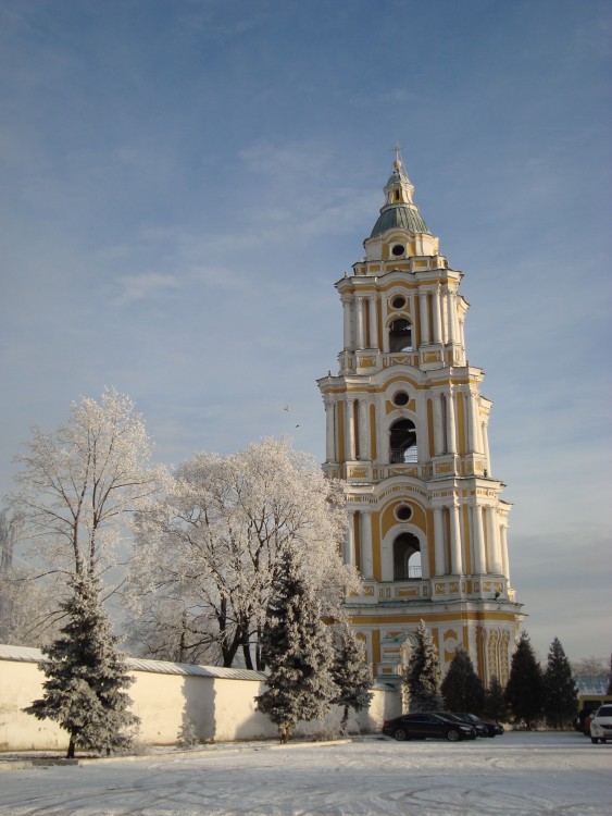Чернигов. Троице-Ильинский монастырь. фасады