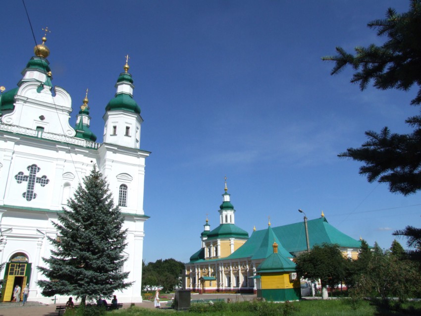 Троице-Ильинский монастырь, Чернигов (Черниговский район, Украина, Черниговская область). общий вид в ландшафте