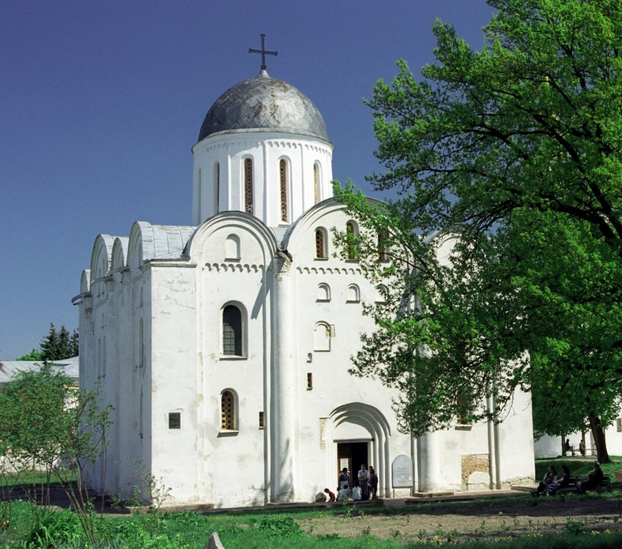 Собор Бориса и Глеба, Чернигов (Черниговский район, Украина, Черниговская область). фасады, (скан плёнки)