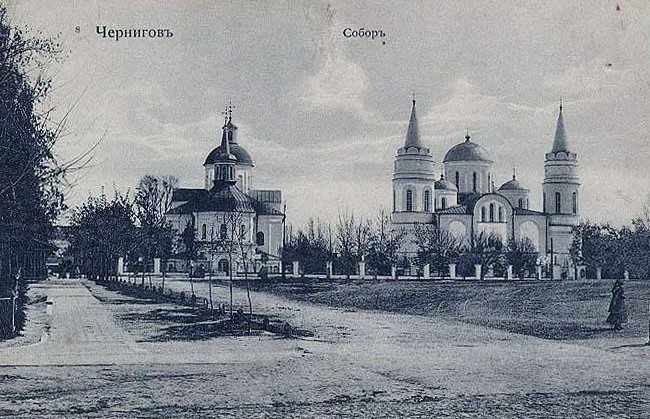 Собор Преображения Господня, Чернигов (Черниговский район, Украина, Черниговская область). архивная фотография, Фотоснимок с почтовой фотокарточки нач. ХХ века.