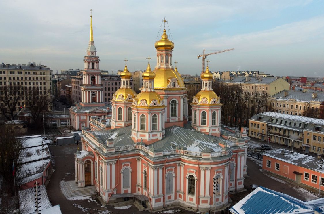 Центральный район. Собор Воздвижения Креста Господня. фасады