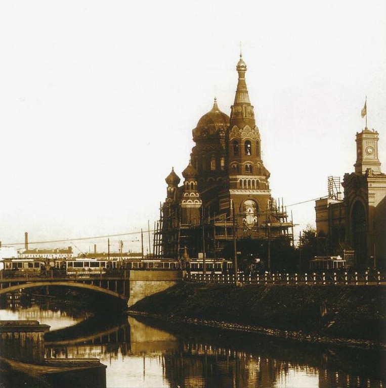 Церковь Воскресения Христова у Варшавского вокзала, Адмиралтейский район (Санкт-Петербург, г. Санкт-Петербург). архивная фотография, 1911—1913 год с сайта https://pastvu.com/p/124864