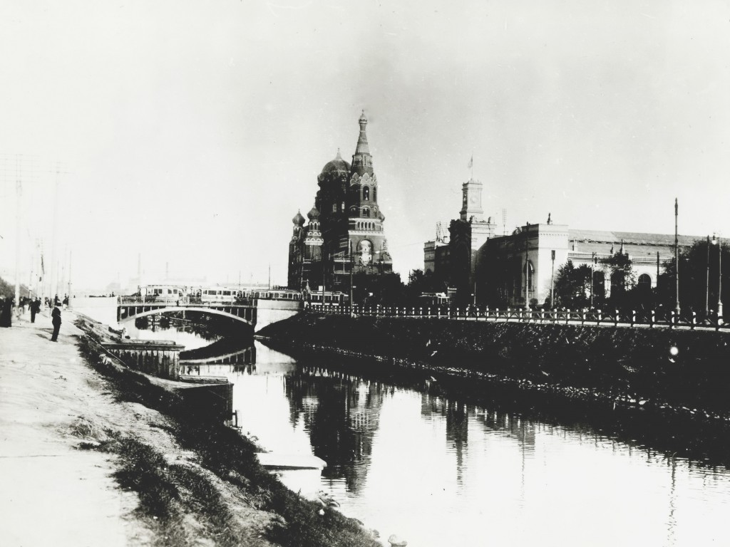 Церковь Воскресения Христова у Варшавского вокзала, Адмиралтейский район (Санкт-Петербург, г. Санкт-Петербург). архивная фотография, 1908—1909 год с сайта https://pastvu.com/p/138645