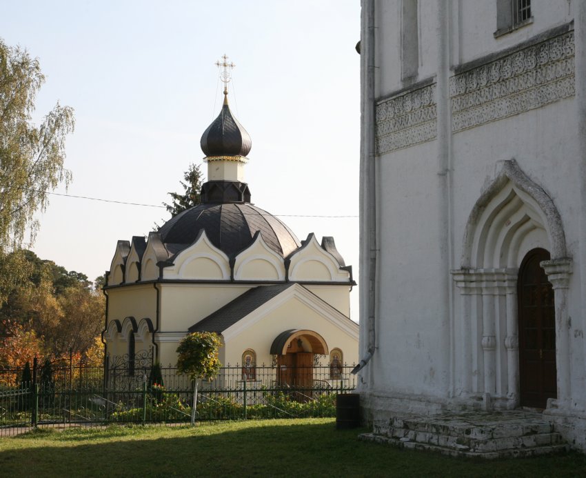 Церковь Богоявления Господня на Городке, Звенигород (Одинцовский городской округ и ЗАТО Власиха, Краснознаменск, Московская область). фасады