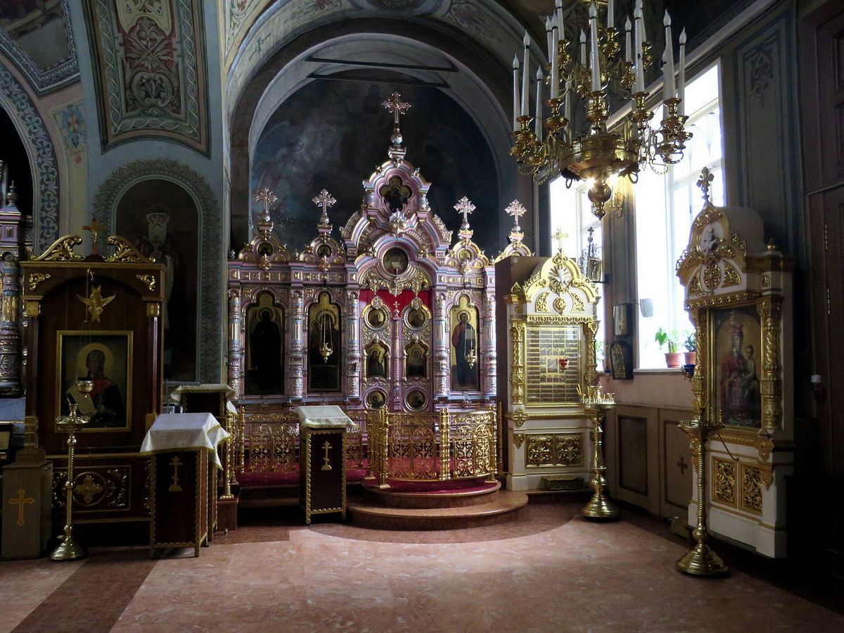 Церковь Преображения Господня в Саввино, Балашиха (Балашихинский городской округ и г. Реутов, Московская область). интерьер и убранство, Интерьер южного придела